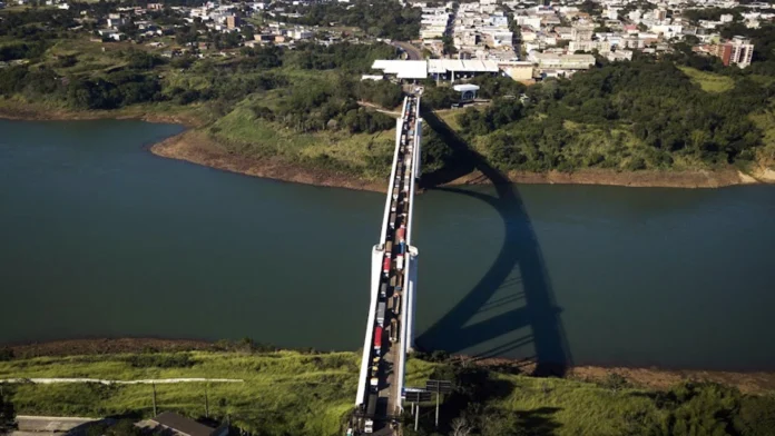 Las restricciones afectan el comercio y el tránsito de camiones en la zona de frontera.Foto: Gentileza
