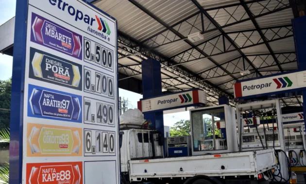 Alza. Ventas de Petropar suben 37% por precios más bajos, pero empujan a un reajusteRENATO DELGADO