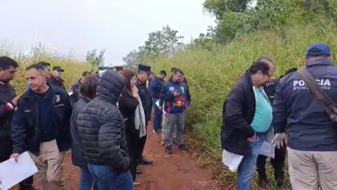 Momento en el que se encontró el cuerpo junto con la motocicleta calcinados.Foto: Captura de video - Marciano Candia. Momento en el que se encontró el cuerpo junto con la motocicleta calcinados.Foto: Captura de video - Marciano Candia.