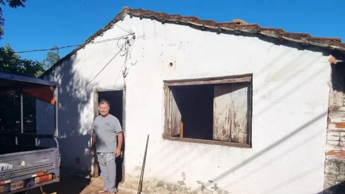 Don César Villalba, poblador de San Juan Bautista, Misiones, enfrenta desde hace años diversos problemas de salud.Foto: Vanessa Rodríguez.
