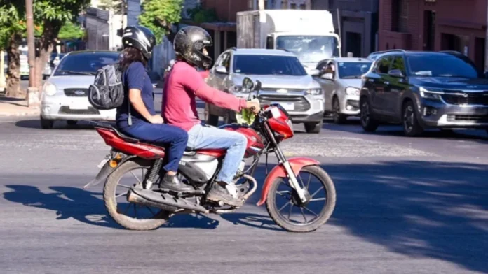 La autorización para el GPS se incorporará en el contrato de venta de todas las empresas que venden motocicletas paraguayas.Foto: Archivo UH. La autorización para el GPS se incorporará en el contrato de venta de todas las empresas que venden motocicletas paraguayas.Foto: Archivo UH.