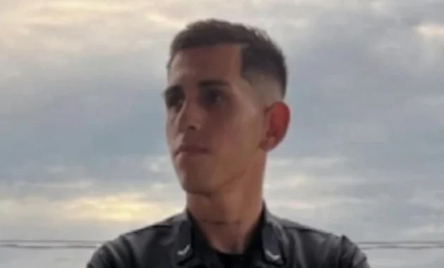 José Eduardo Gayoso, de 21 años, un agente del Grupo Lince que está desaparecido desde este sábado último. Foto: Radio Monumental 1080 AM.