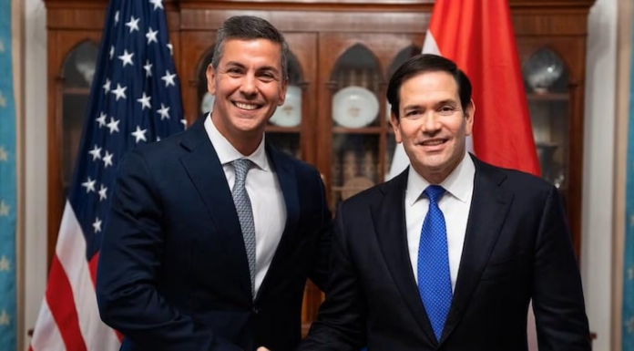 El presidente Santiago Peña se reunirá una vez más con Marco Rubio en EE.UU. Foto: archivo.
