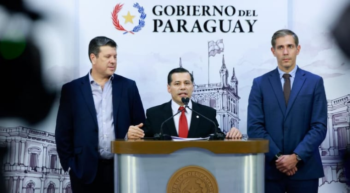 Gobierno deroga decretos sobre industrias convergentes y revisa estrategia energética Gobierno deroga decretos sobre industrias convergentes y revisa estrategia energética