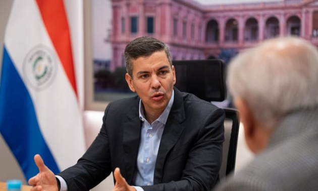 Santiago Peña se reunió con Isaías Fretes.