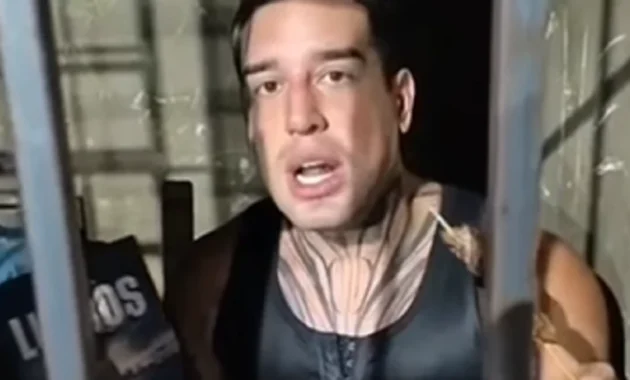 Francesco Canatta conocido como Masivo Bro está recluido en el calabozo de la Comisaría tercera central de Luque.Foto: Captura de video.
