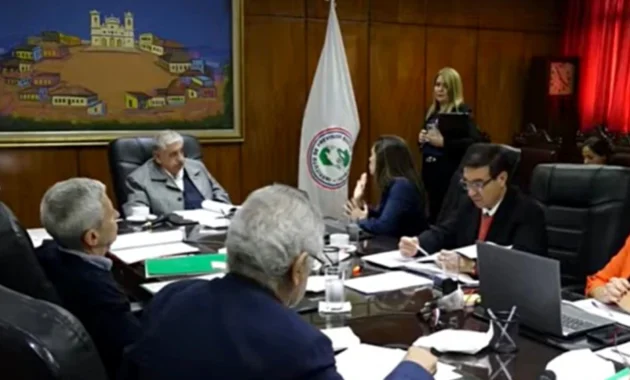 Sesión. El Consejo abordó principalmente temas sobre abastecimiento, propiedades e informes anteriores.CAPTURA DE PANTALLA