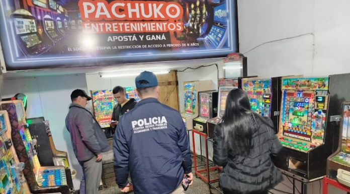Golpe al juego ilegal: incautan 42 tragamonedas y detienen a un hombre Golpe al juego ilegal: incautan 42 tragamonedas y detienen a un hombre
