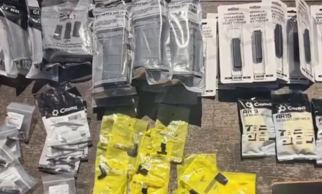 Las piezas y accesorios para armas de fuego se declararon como productos electrónicos. Foto: Captura de video de NPY