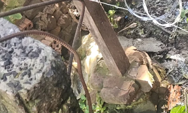 El sitio donde falleció un joven tras recibir una descarga eléctrica. Foto: Gentileza.
