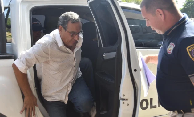 Con captura. El ex gobernador de Central Hugo Javier González Alegre debe cumplir con su pena de 10 años de cárcel. Foto: Archivo.