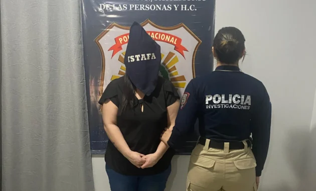 Una mujer identificada como Anneliese Wisner Brizuela fue detenida en Asunción.Foto: Gentileza