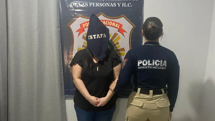Una mujer identificada como Anneliese Wisner Brizuela fue detenida en Asunción.Foto: Gentileza Una mujer identificada como Anneliese Wisner Brizuela fue detenida en Asunción.Foto: Gentileza