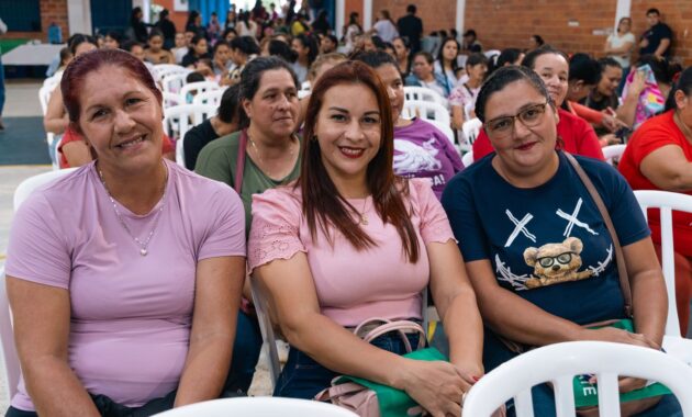 La Fundación Paraguaya anunció una nueva edición del Foro “Sentí que se puede en tu barrio”, que recorrerá cinco ciudades del país durante septiembre. La iniciativa brindará capacitaciones gratuitas, espacios de integración y herramientas para fortalecer los emprendimientos liderados por mujeres. En San Juan, la actividad se realizará el 7 de septiembre desde las 14:30.