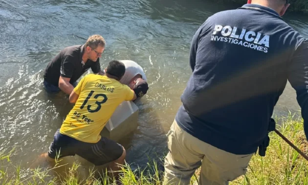 La caja fuerte fue hallada en un cauce de agua de la colonia Jepopyhy–San Isidro, distrito de Los Cedrales.Foto: Édgar Medina.