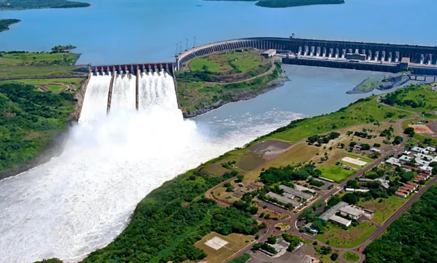 2031. Es el año en el que el consumo interno igualaría a la potencia disponible en Itaipú.Foto: Archivo
